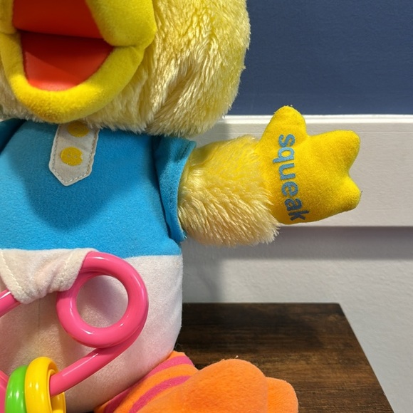 Vintage Playskool Sesame Street Baby Big Bird Plush 14.5" Crinkle Rattle Squeak - Picture 5 of 11